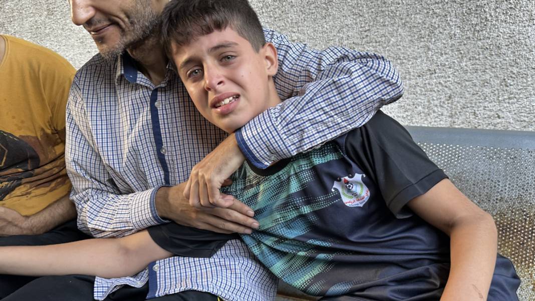 İsrail saldırılarına devam ediyor: Gazze'den acı görüntüler... 11